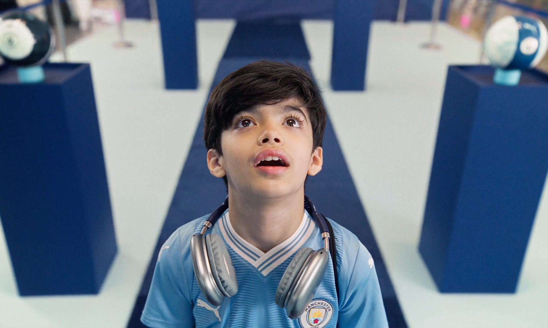 <strong>MANCHESTER CITY </strong>  A New Alternative