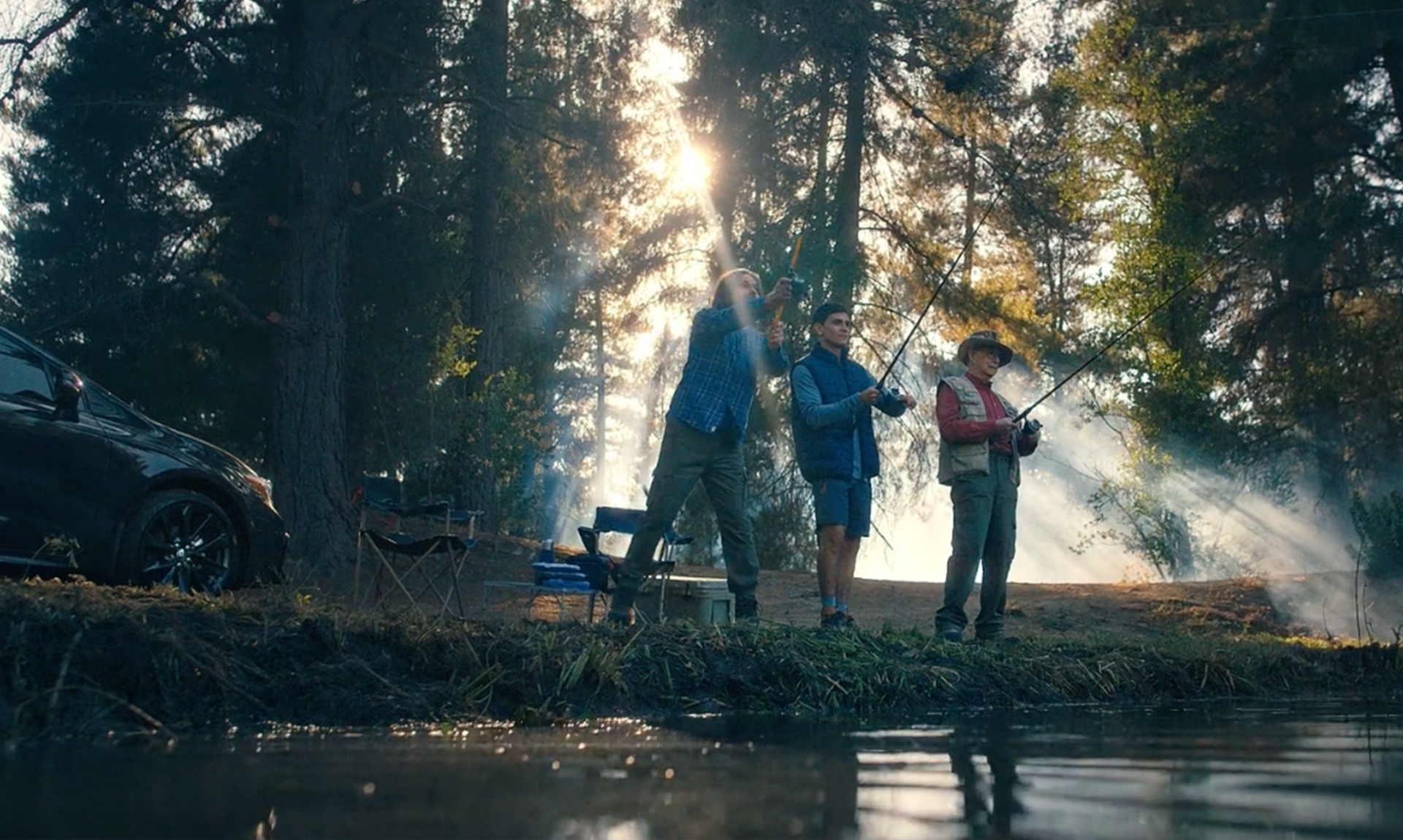 <strong>TOYOTA COROLLA</strong> Create Every Moment